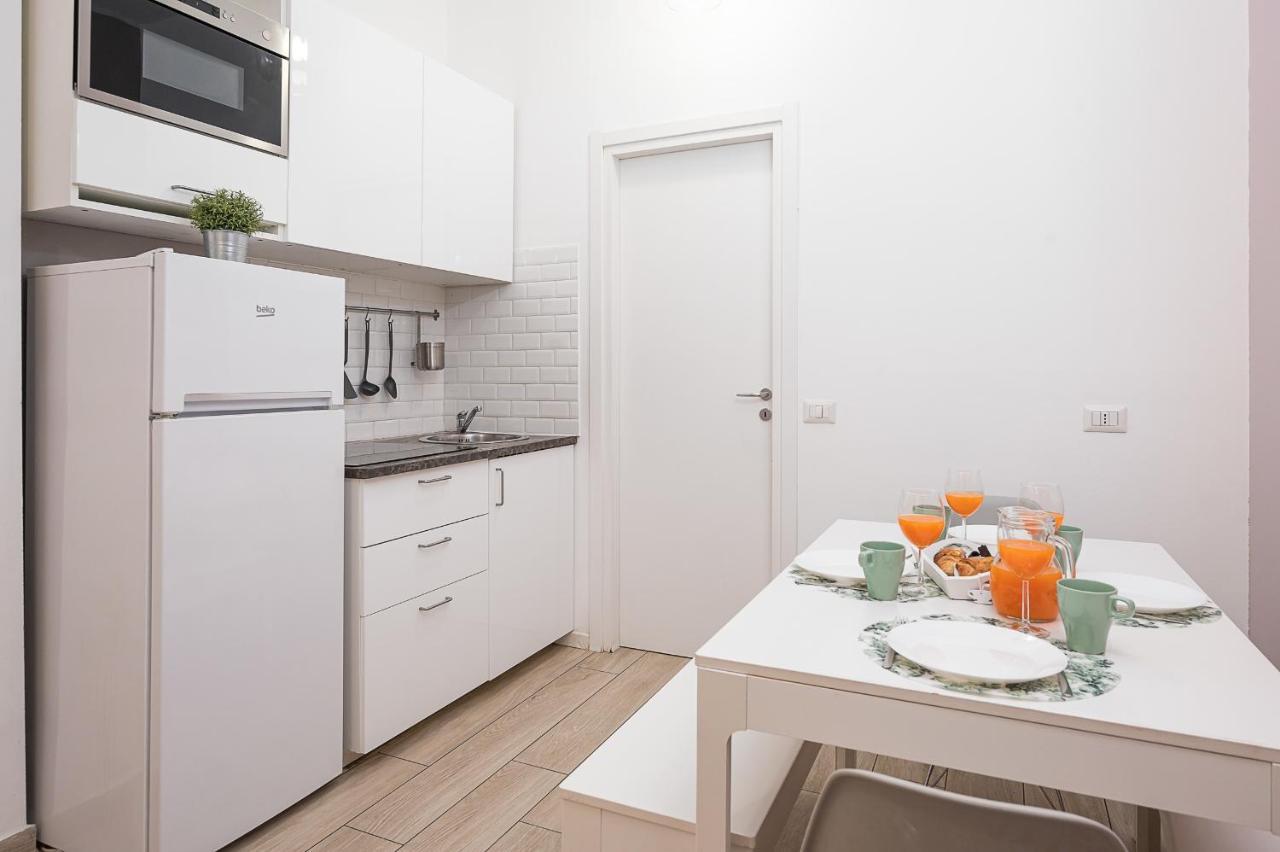 Hemeras Boutique Homes - Design Flat Near Metro Station Милан Экстерьер фото