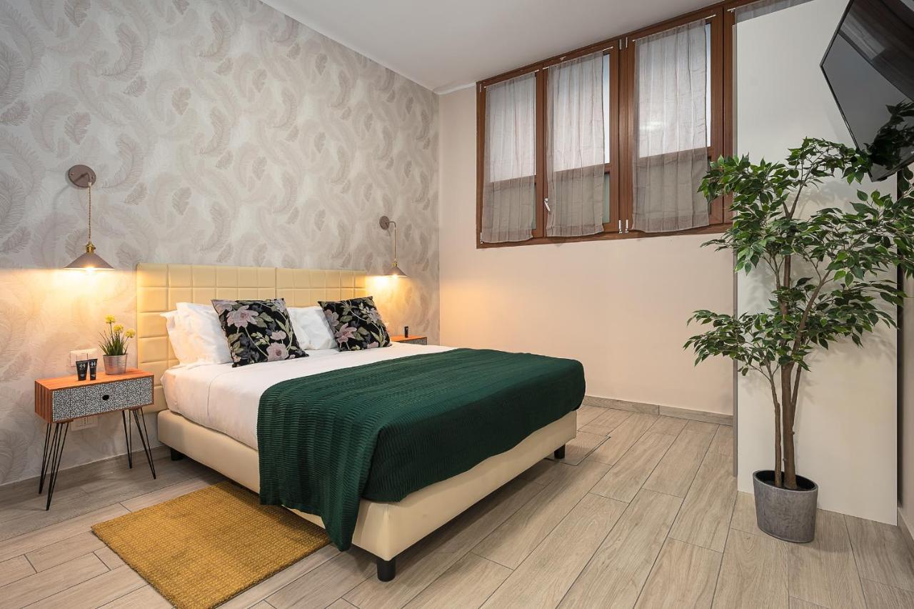 Hemeras Boutique Homes - Design Flat Near Metro Station Милан Экстерьер фото