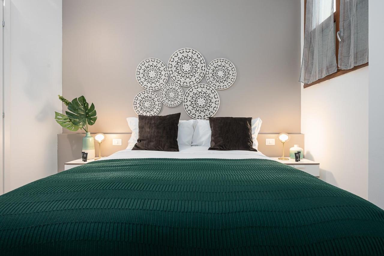 Hemeras Boutique Homes - Design Flat Near Metro Station Милан Экстерьер фото